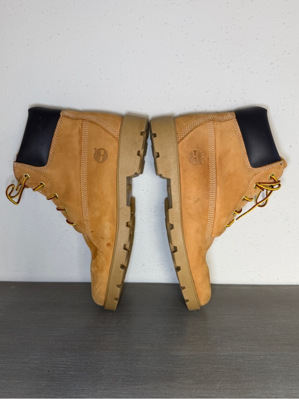 Timberland 10960 Boys 6.5 Wheat Waterproof Boots Classic Nubuck High Top Youth - Picture 5 of 8
